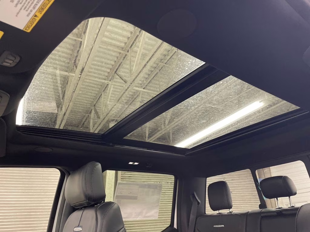 2026 STAR WHITE Ford Super Duty F-250 SRW Platinum 4X4 Truck