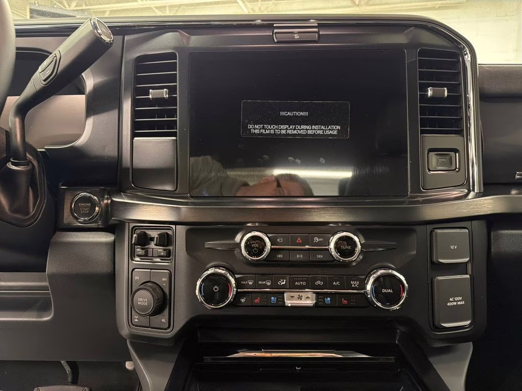 2026 ARGON BLUE Ford Super Duty F-250 SRW Lariat 4X4 Truck