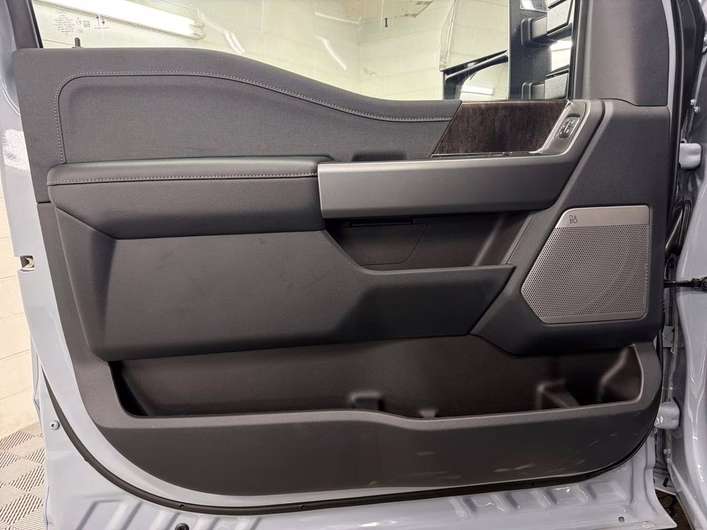 2026 GLACIER GRAY Ford Super Duty F-250 SRW Lariat 4X4 Truck