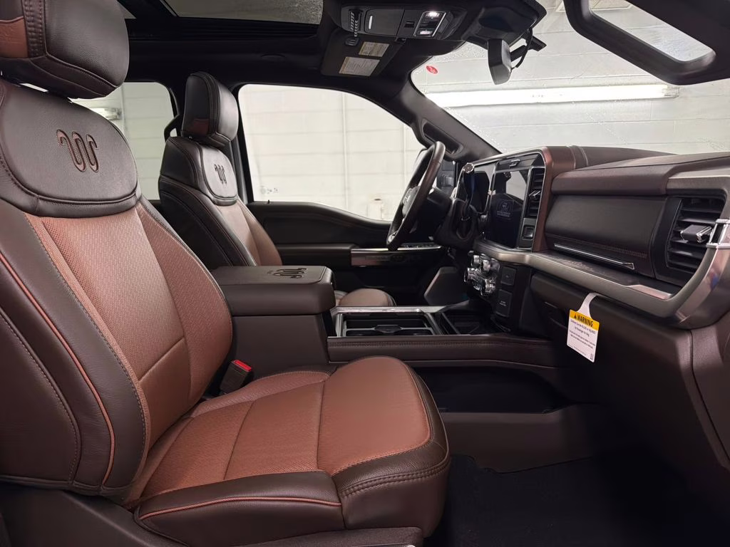 2026 STAR WHITE Ford Super Duty F-350 DRW King Ranch 4X4 Truck