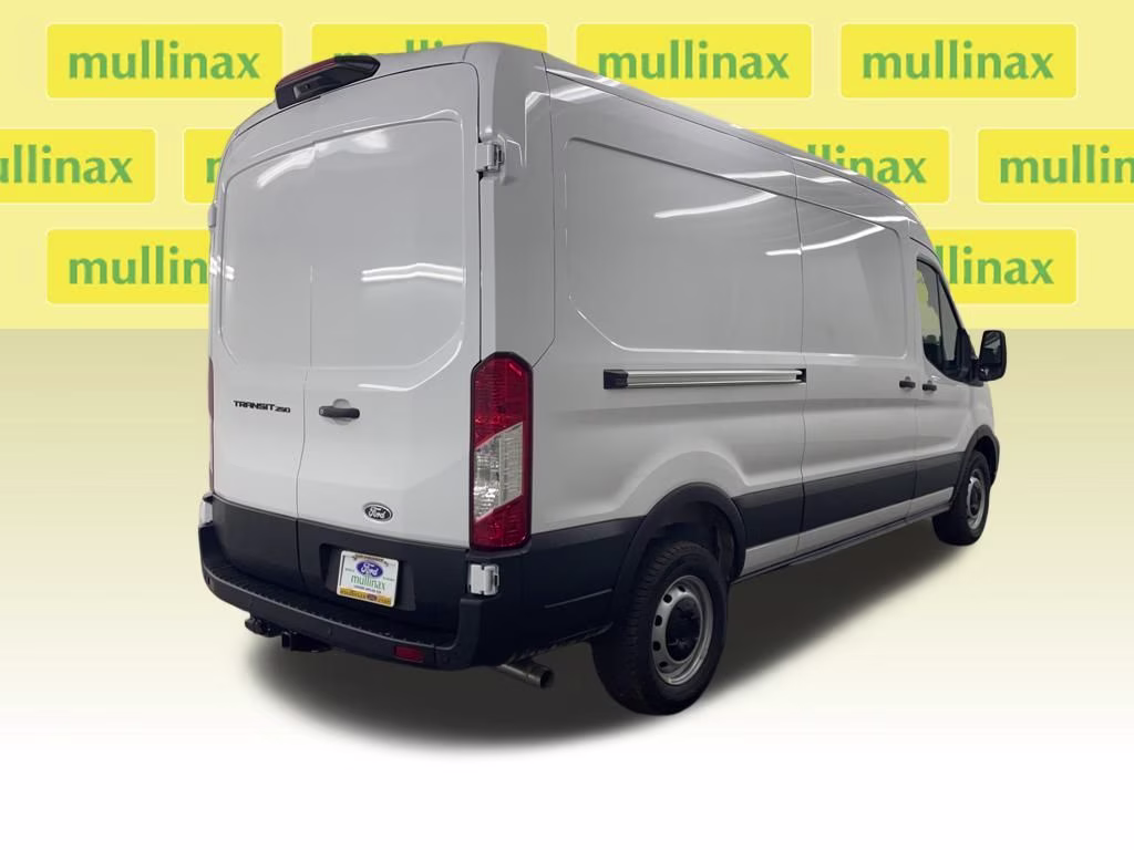 2026 OXFORD WHITE Ford Transit-250 XL RWD Van