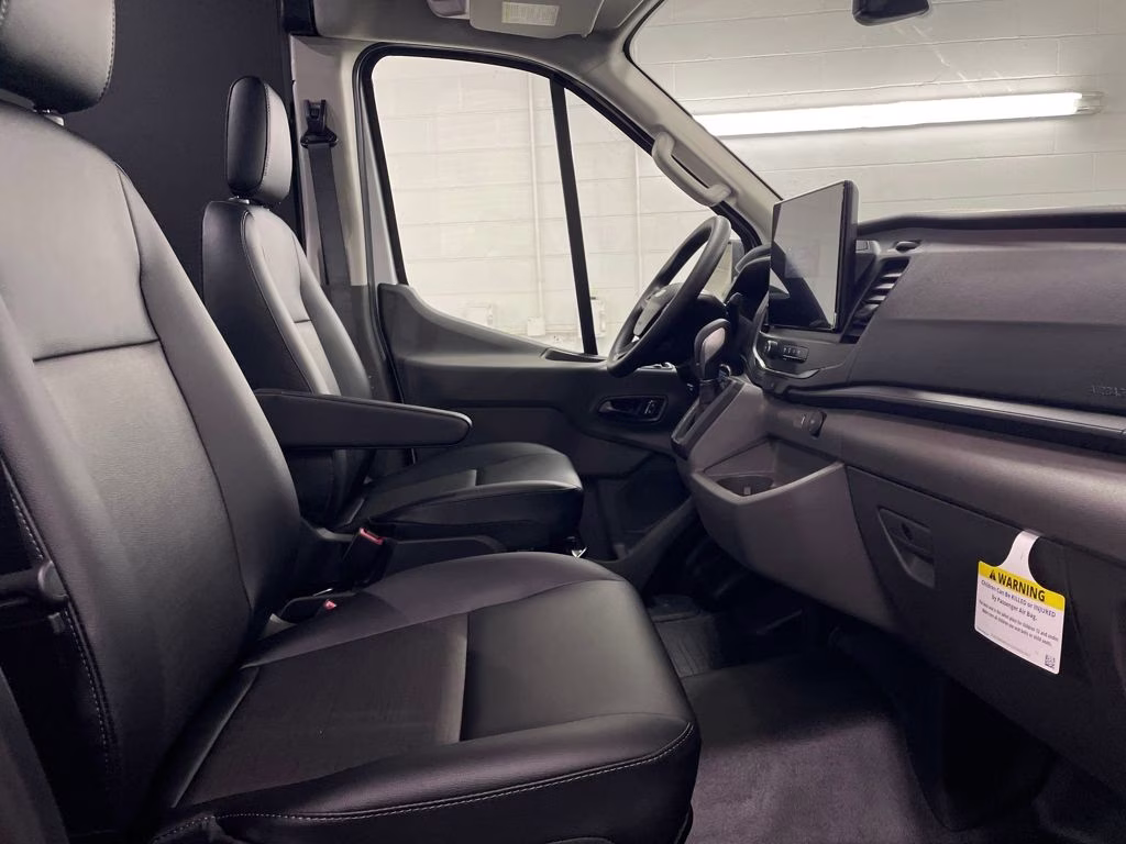 2026 OXFORD WHITE Ford Transit-250 XL RWD Van