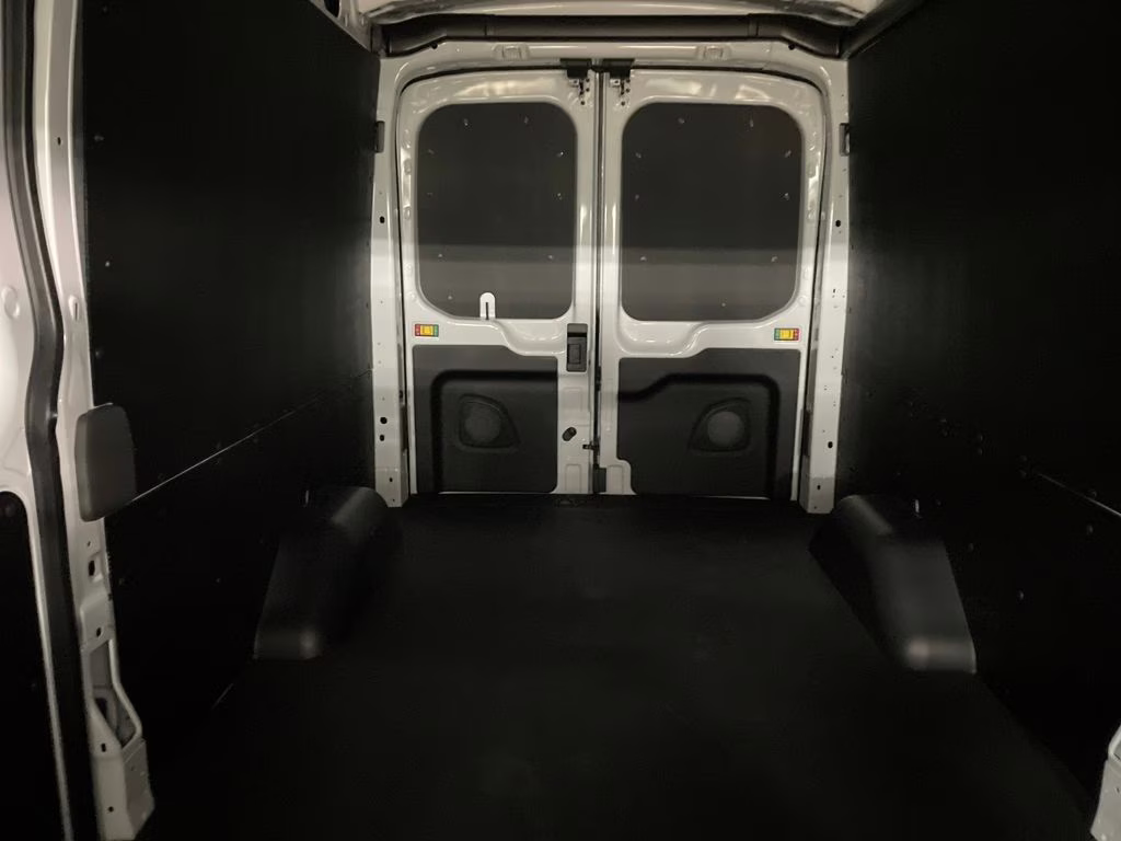 2026 OXFORD WHITE Ford Transit-250 Base RWD Van