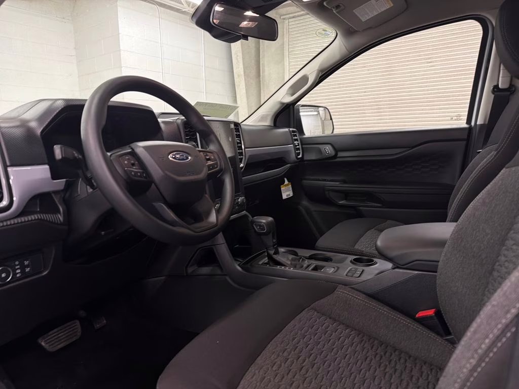 2025 OXFORD WHITE Ford Ranger STX RWD Truck