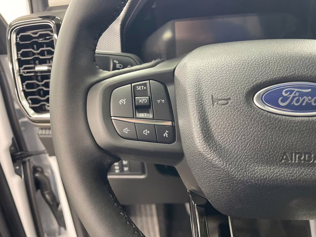 2025 OXFORD WHITE Ford Ranger XLT RWD Truck