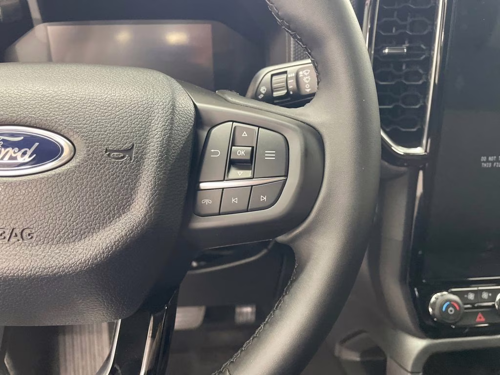 2025 OXFORD WHITE Ford Ranger XLT RWD Truck