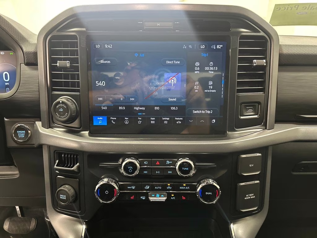 2025 OXFORD WHITE Ford F-150 XLT RWD Truck