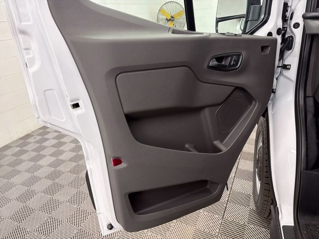 2026 OXFORD WHITE Ford Transit-150 XL RWD Van