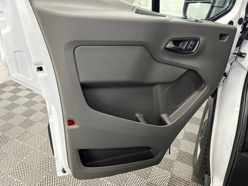 2026 OXFORD WHITE Ford Transit-150 Base RWD Van