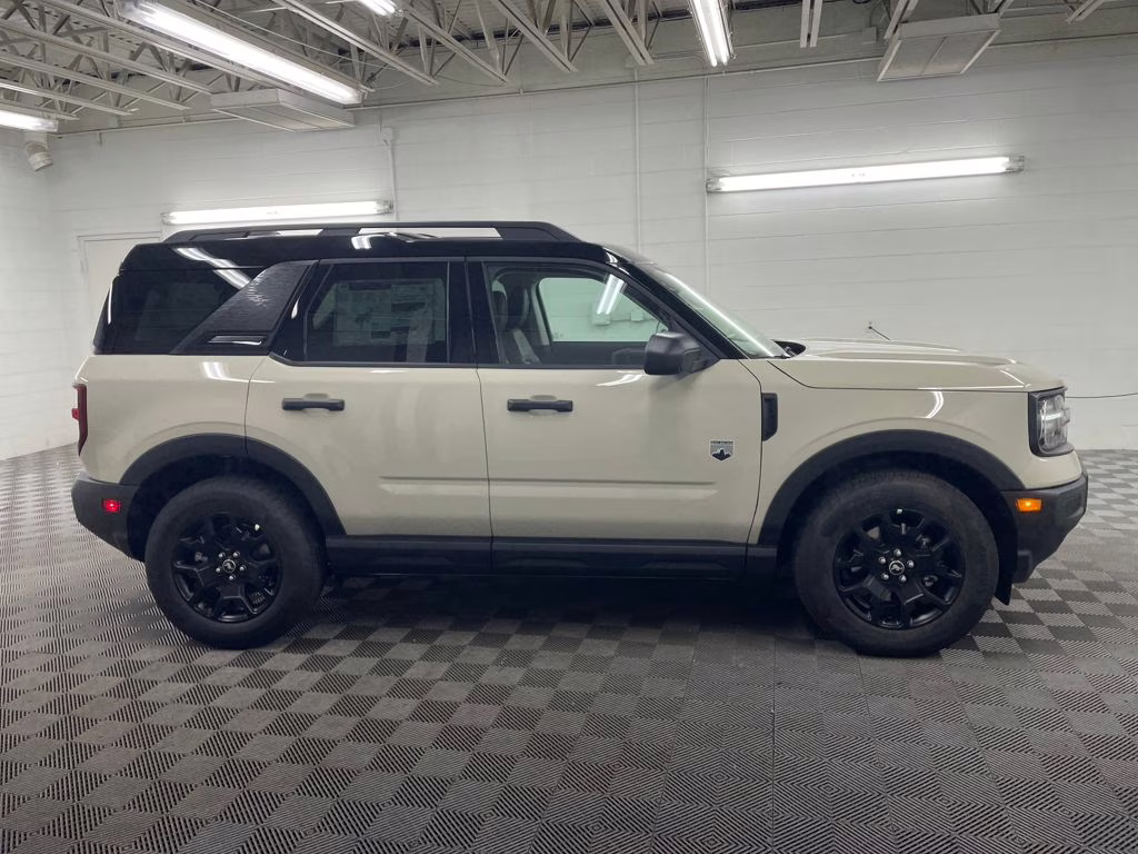 2025 Beige Ford Bronco Sport Big Bend 4X4 SUV