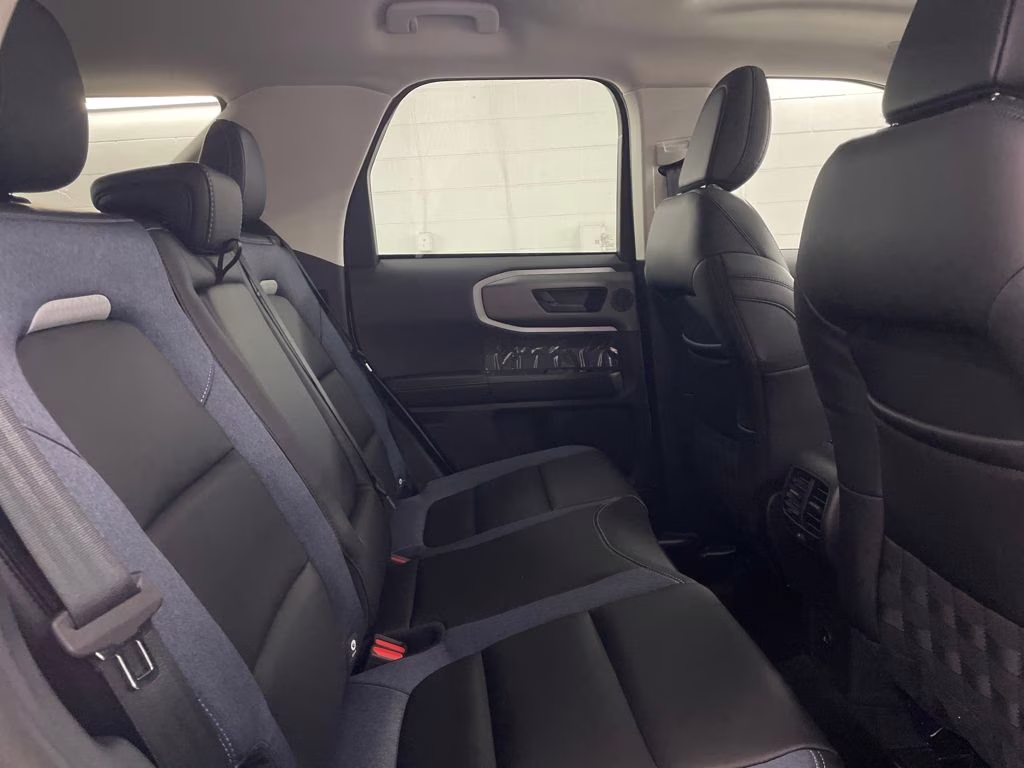 2025 OXFORD WHITE Ford Bronco Sport Outer Banks 4X4 SUV