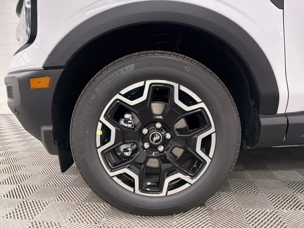 2025 OXFORD WHITE Ford Bronco Sport Outer Banks 4X4 SUV