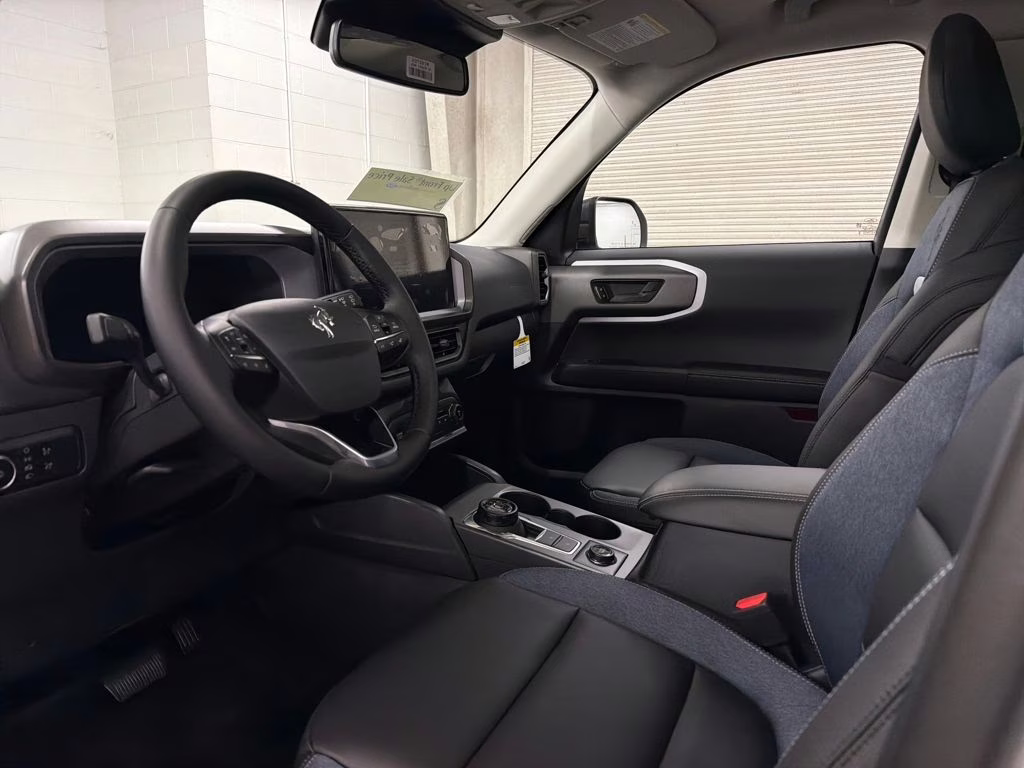 2025 OXFORD WHITE Ford Bronco Sport Outer Banks 4X4 SUV