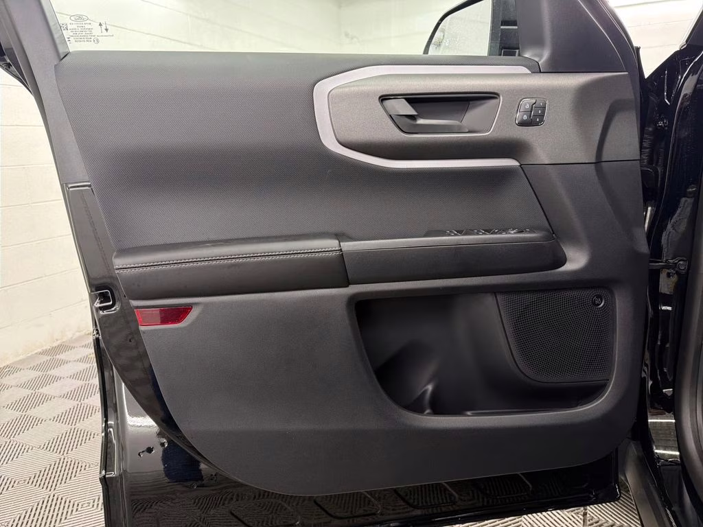 2025 SHADOW BLACK Ford Bronco Sport Outer Banks 4X4 SUV