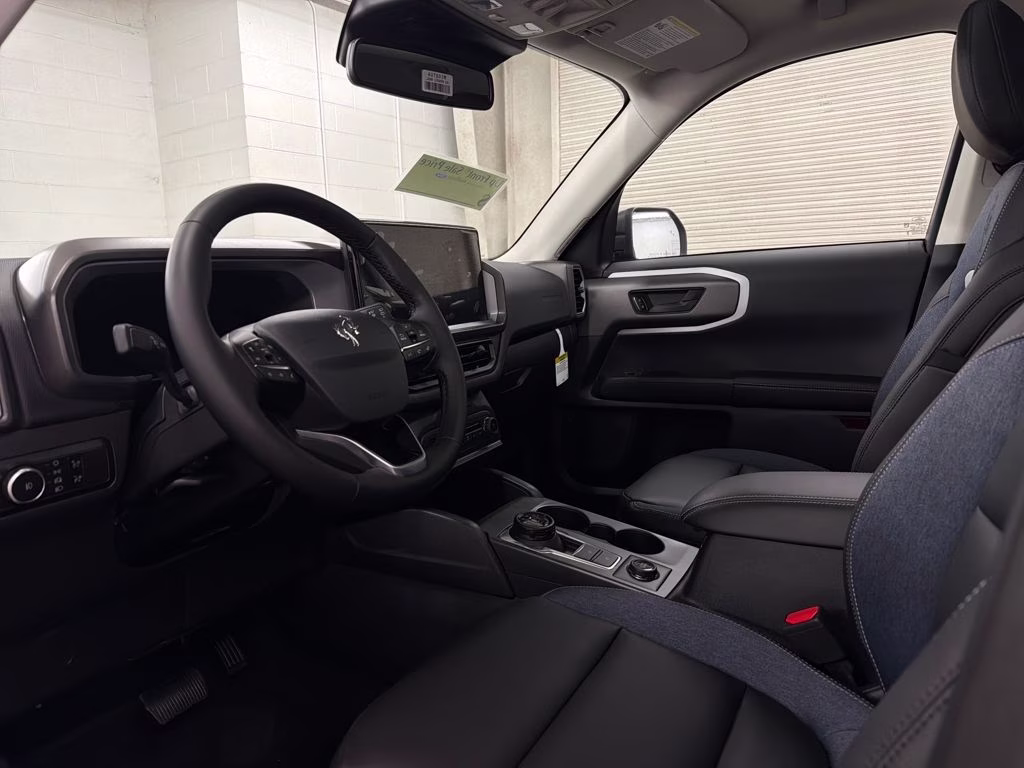 2025 SHADOW BLACK Ford Bronco Sport Outer Banks 4X4 SUV