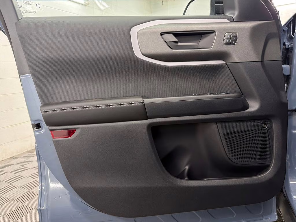 2025 AZURE GRAY TRI-COAT Ford Bronco Sport Outer Banks 4X4 SUV