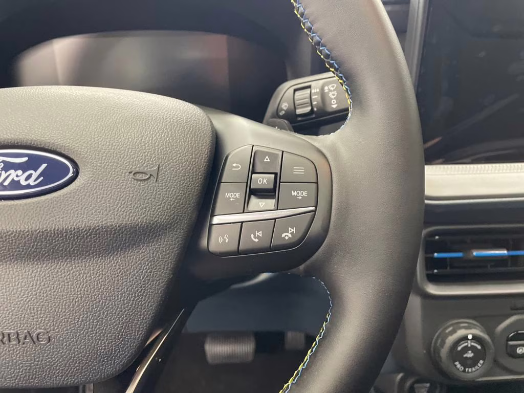 2025 OXFORD WHITE Ford Maverick Lobo High AWD Truck