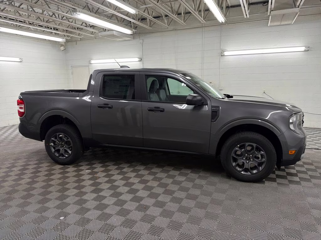 2026 CARBONIZED GRAY Ford Maverick XLT FWD Truck