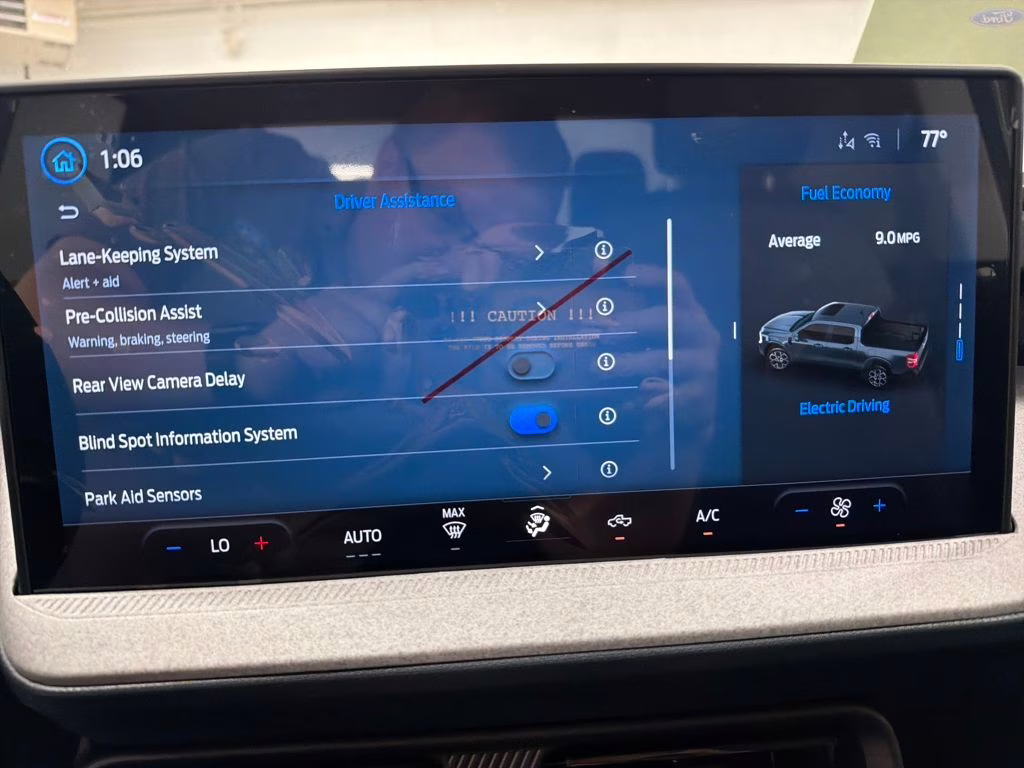 2026 SPACE WHITE Ford Maverick XLT AWD Truck