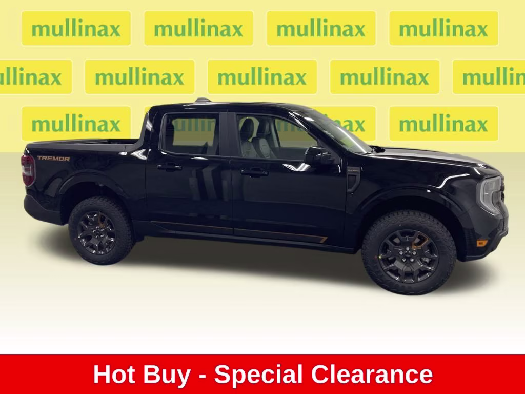2025 SHADOW BLACK Ford Maverick Tremor AWD Truck