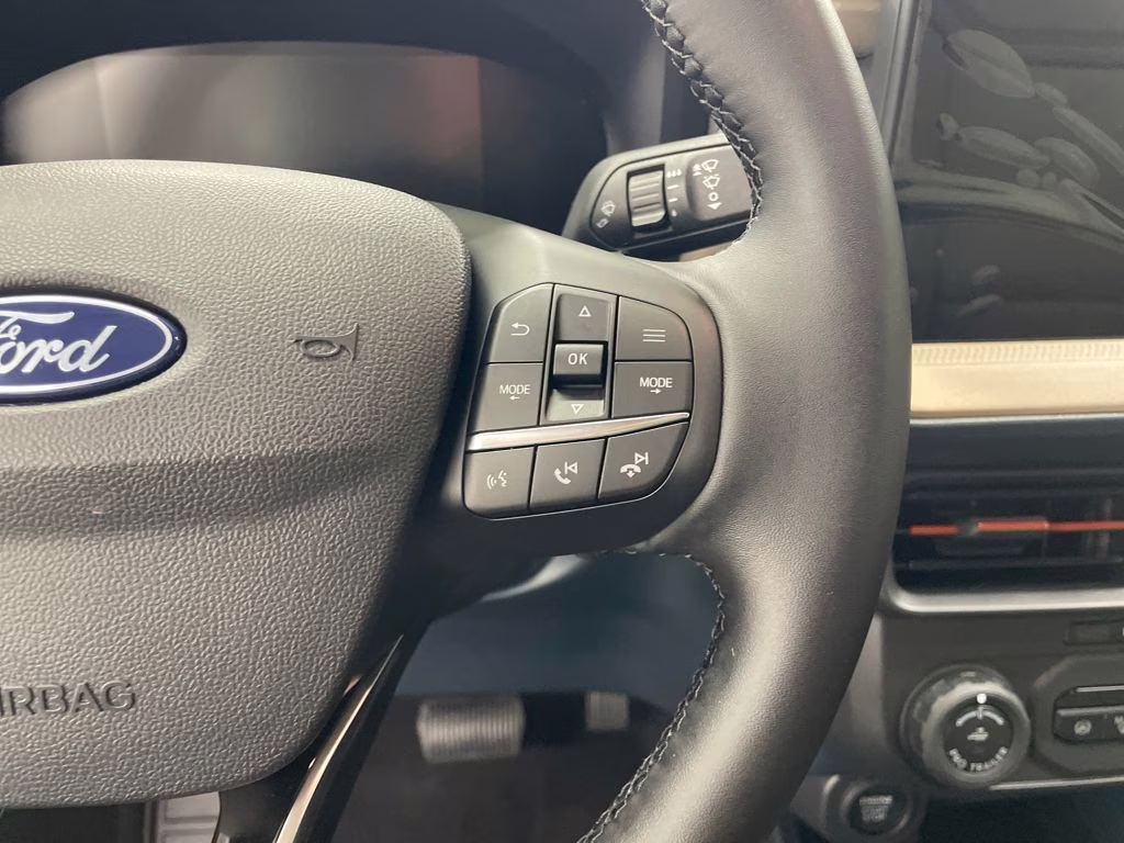 2025 OXFORD WHITE Ford Maverick Lariat AWD Truck