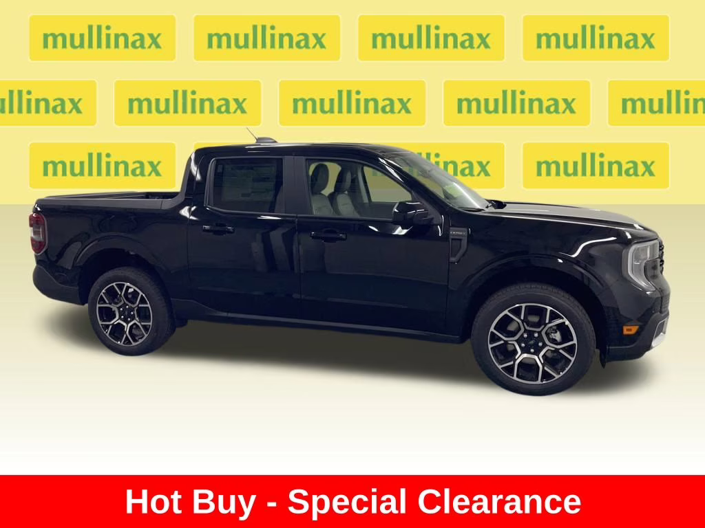 2025 SHADOW BLACK Ford Maverick Lariat AWD Truck
