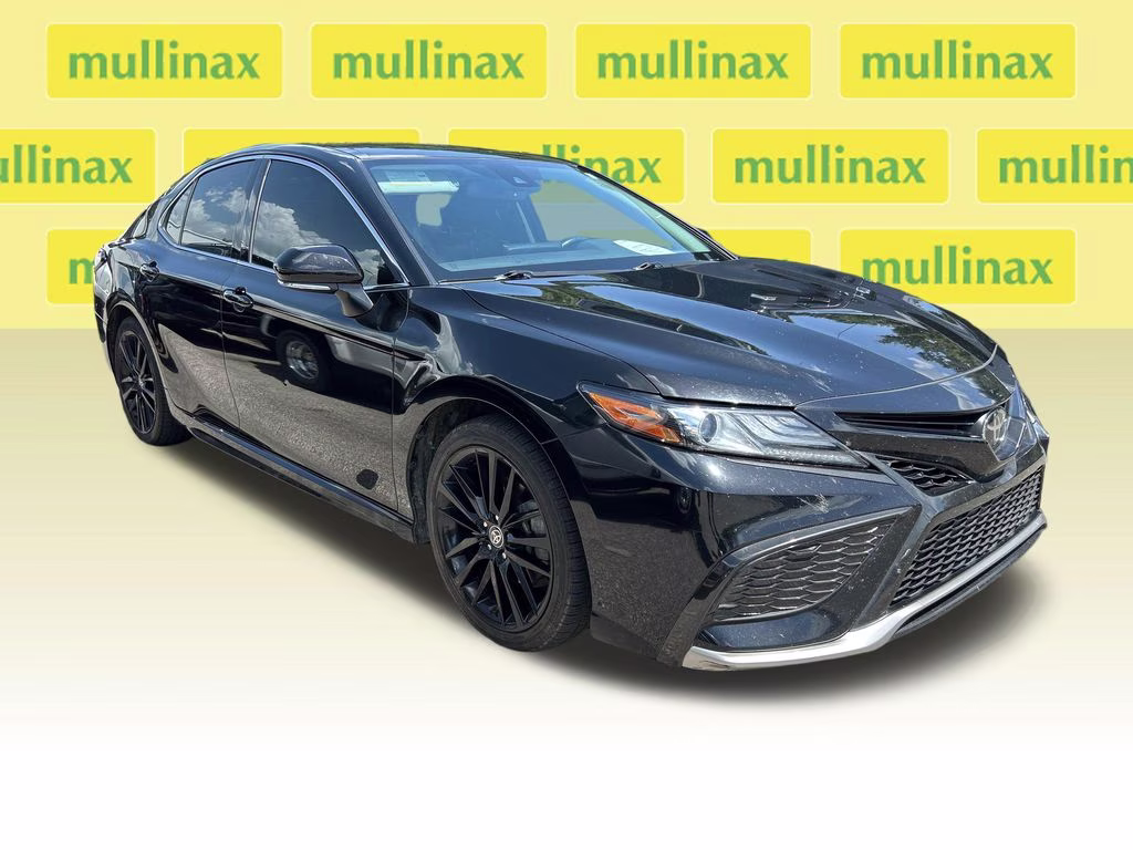 2024 Midnight Black Metallic Toyota Camry XSE FWD Sedan