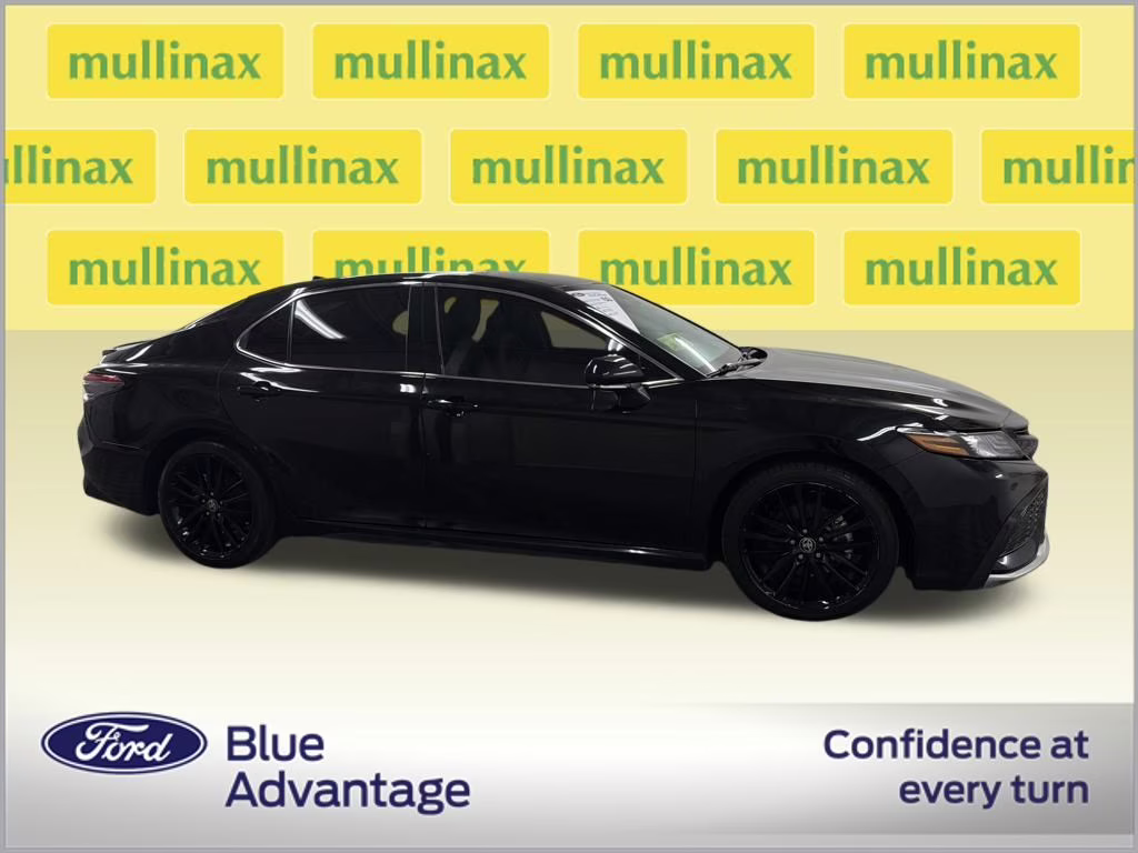 2024 Midnight Black Metallic Toyota Camry XSE FWD Sedan
