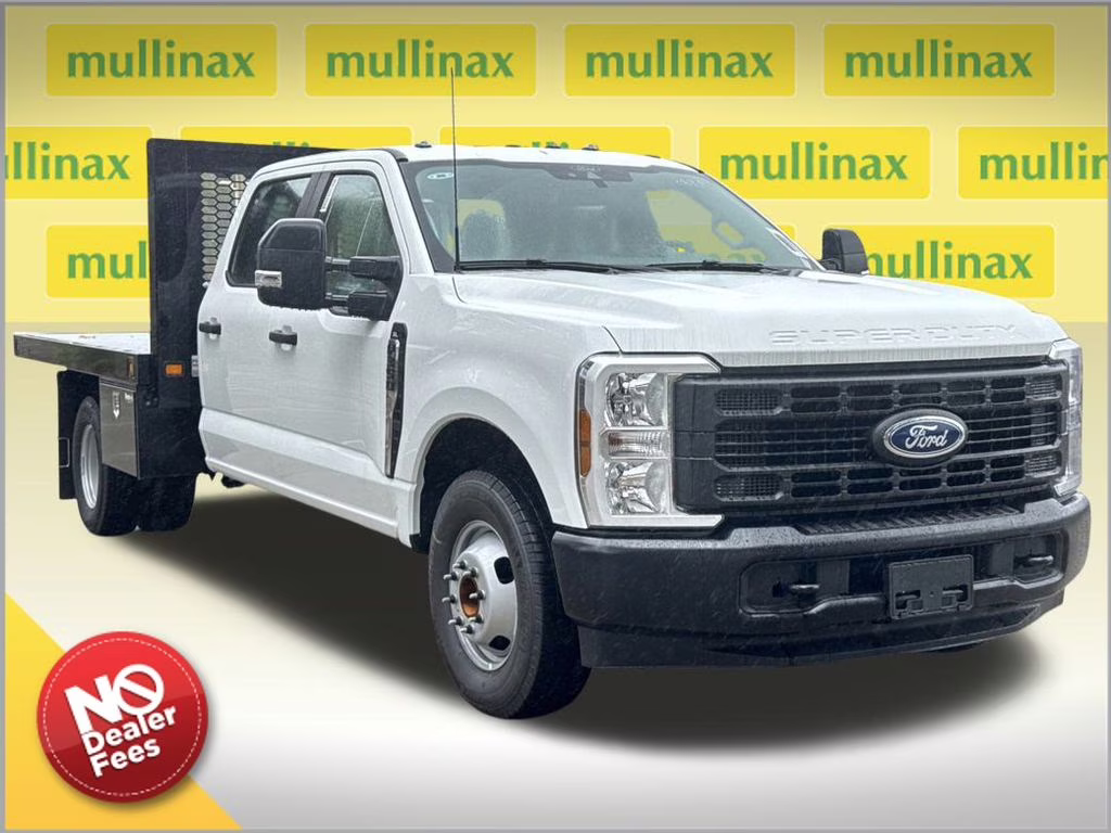 2025 Oxford White Ford Super Duty F-350 DRW XL RWD Chassis