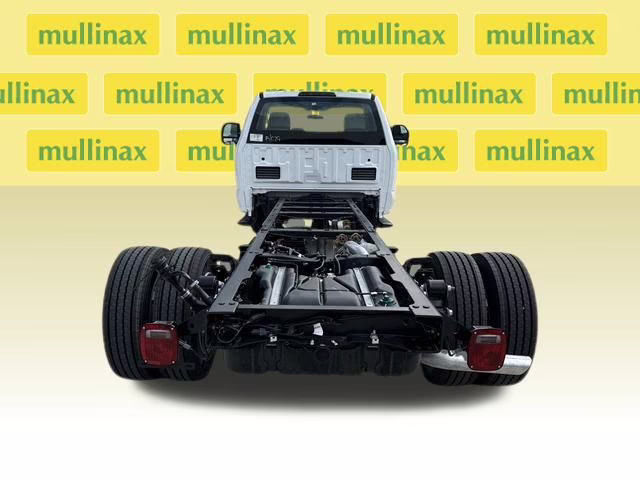 2024 Oxford White Ford Super Duty F-600 XL RWD Chassis