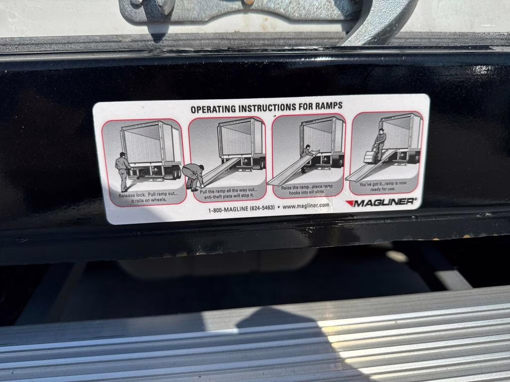 2026 Oxford White Ford E-350SD Base RWD Truck