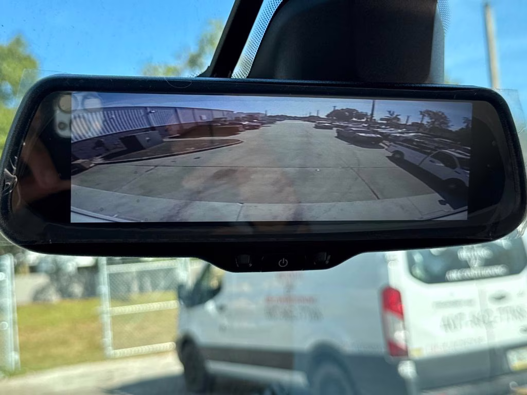 2026 Oxford White Ford E-350SD Base RWD Truck