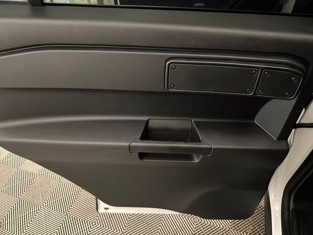 2025 Oxford White Ford Utility Police Interceptor Base AWD SUV