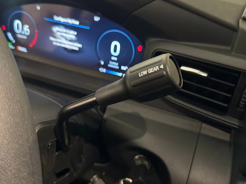 2025 Oxford White Ford Utility Police Interceptor Base AWD SUV