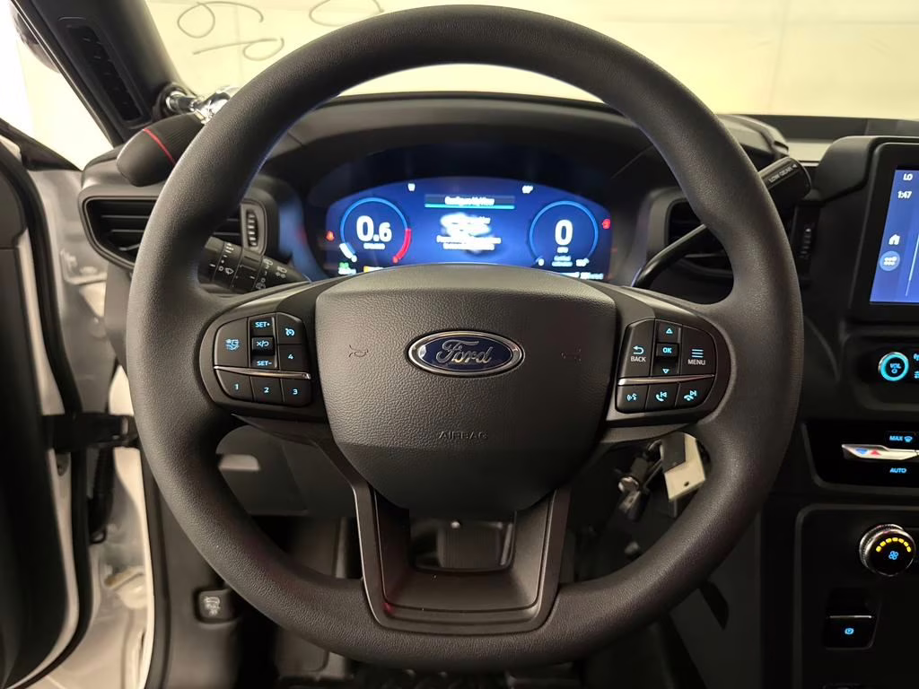 2025 Oxford White Ford Utility Police Interceptor Base AWD SUV