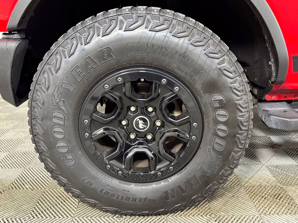 2022 Race Red Ford Bronco Wildtrak 4X4 SUV