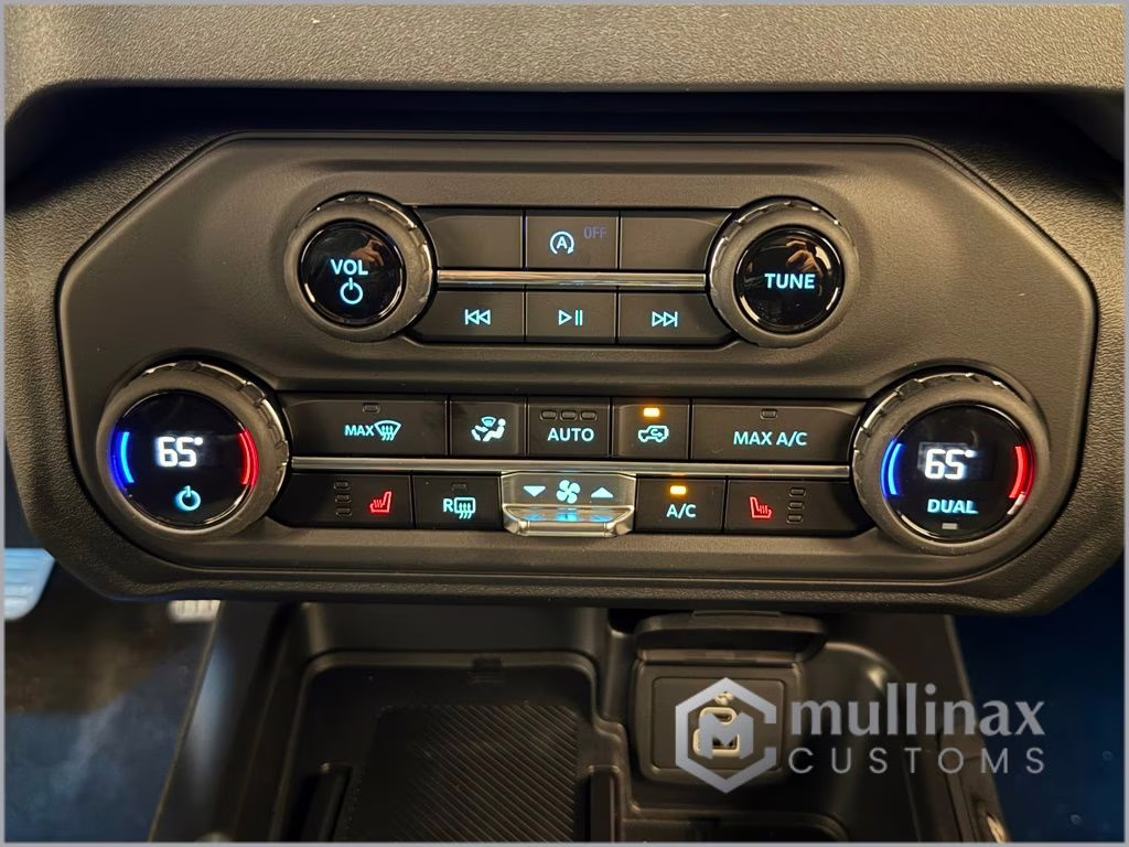 2026 Shadow Black Ford Bronco Big Bend 4X4 SUV