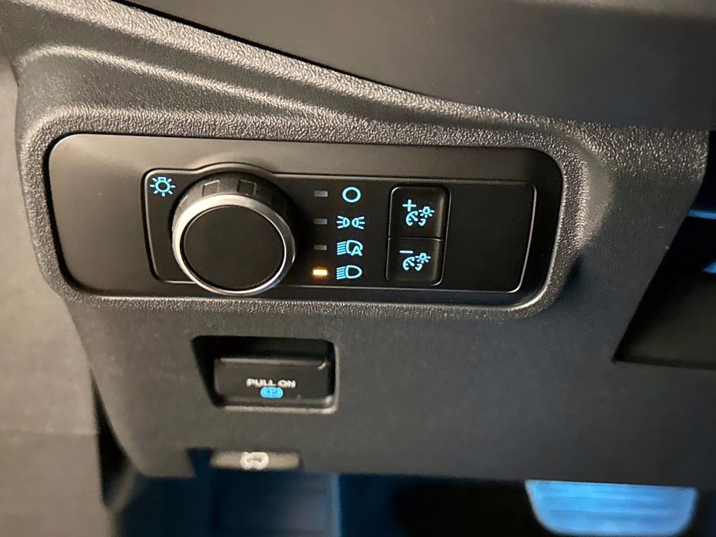 2025 Ruby Red Metallic Tinted Clearcoat Ford Bronco Big Bend 4X4 SUV