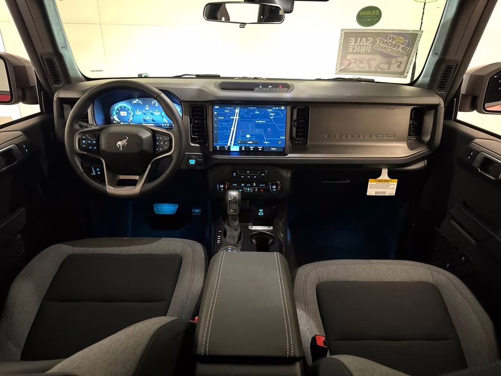 2025 Ruby Red Metallic Tinted Clearcoat Ford Bronco Big Bend 4X4 SUV