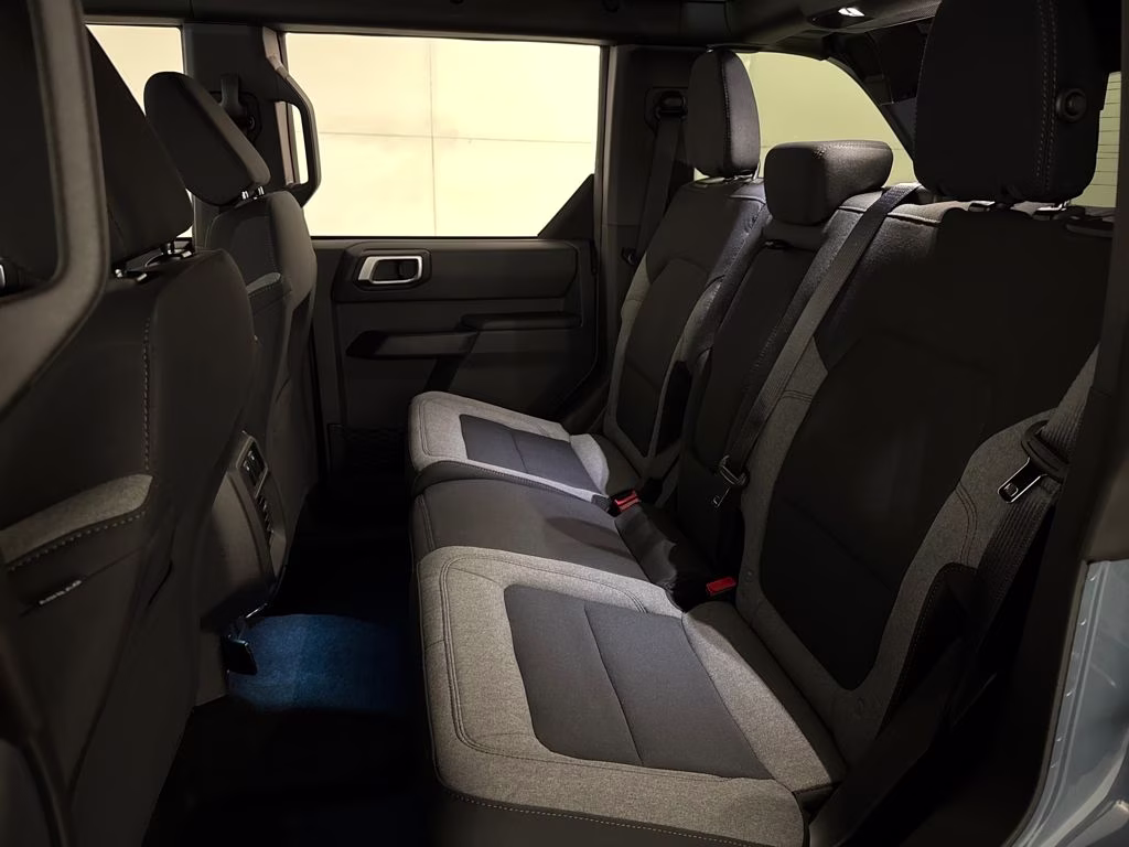 2025 Azure Gray Metallic Tri-Coat Ford Bronco Big Bend 4X4 SUV