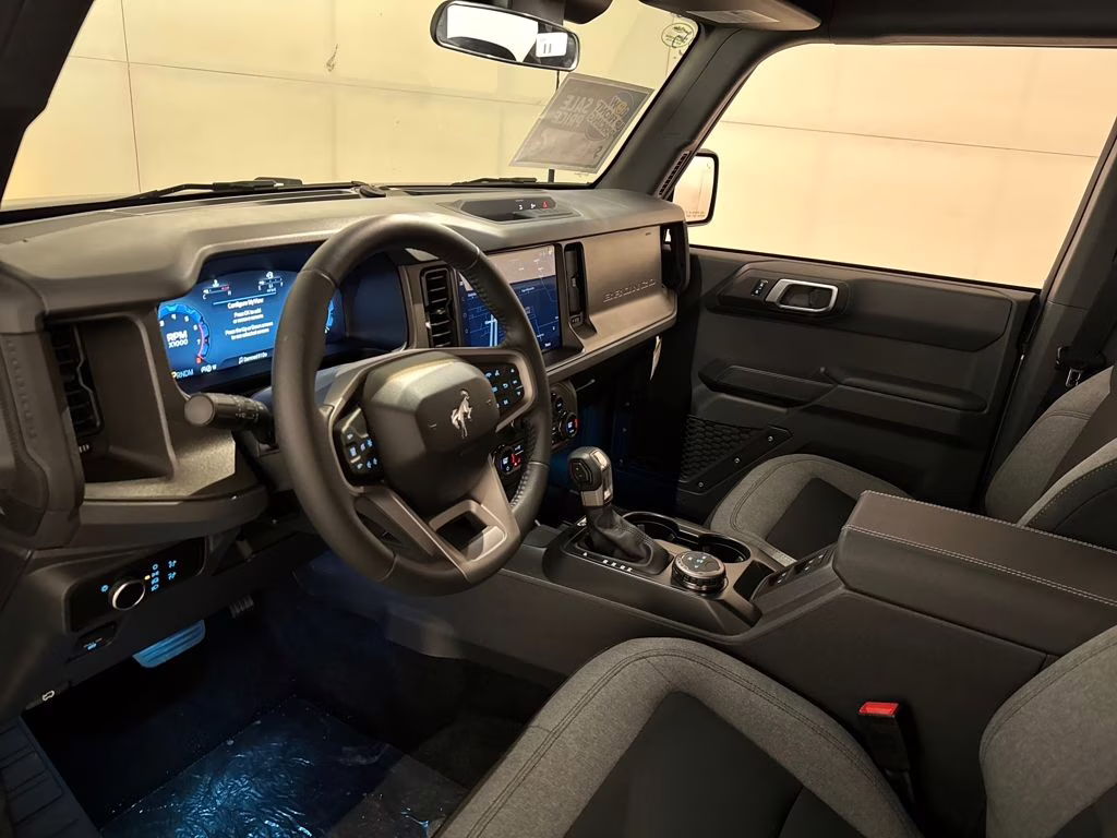 2025 Azure Gray Metallic Tri-Coat Ford Bronco Big Bend 4X4 SUV