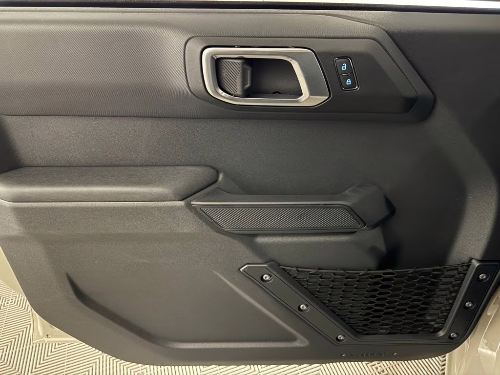 2026 Desert Sand Ford Bronco Big Bend 4X4 SUV