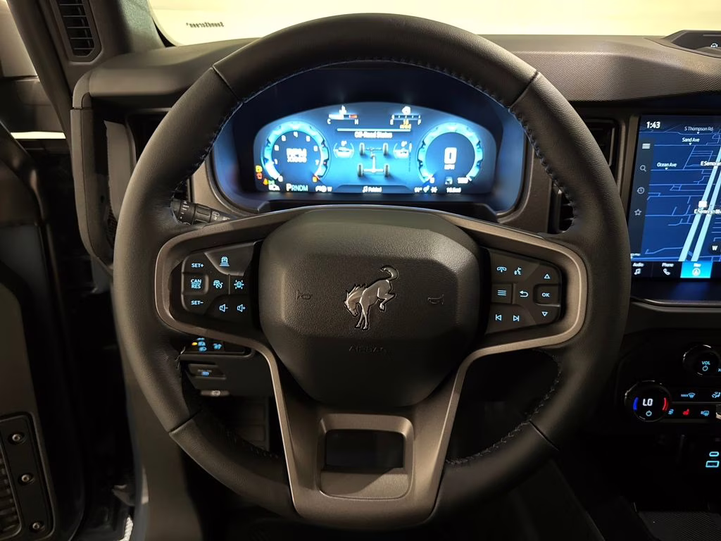 2025 Azure Gray Metallic Tri-Coat Ford Bronco Badlands 4X4 SUV