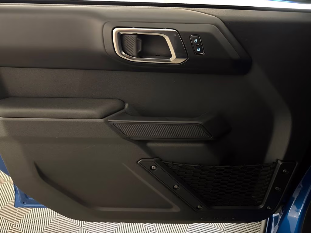 2025 Velocity Blue Metallic Ford Bronco Badlands 4X4 SUV