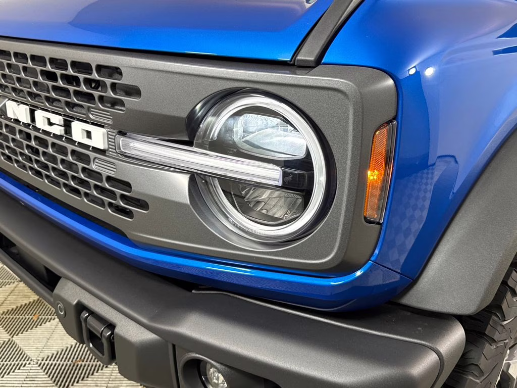 2025 Velocity Blue Metallic Ford Bronco Badlands 4X4 SUV