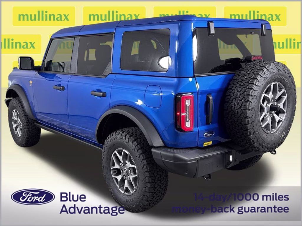 2025 Velocity Blue Metallic Ford Bronco Badlands 4X4 SUV
