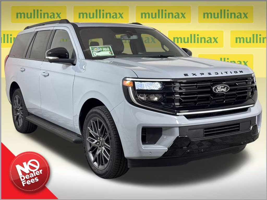 2026 Glacier Gray Metallic Tri-Coat Ford Expedition Platinum 4X4 SUV