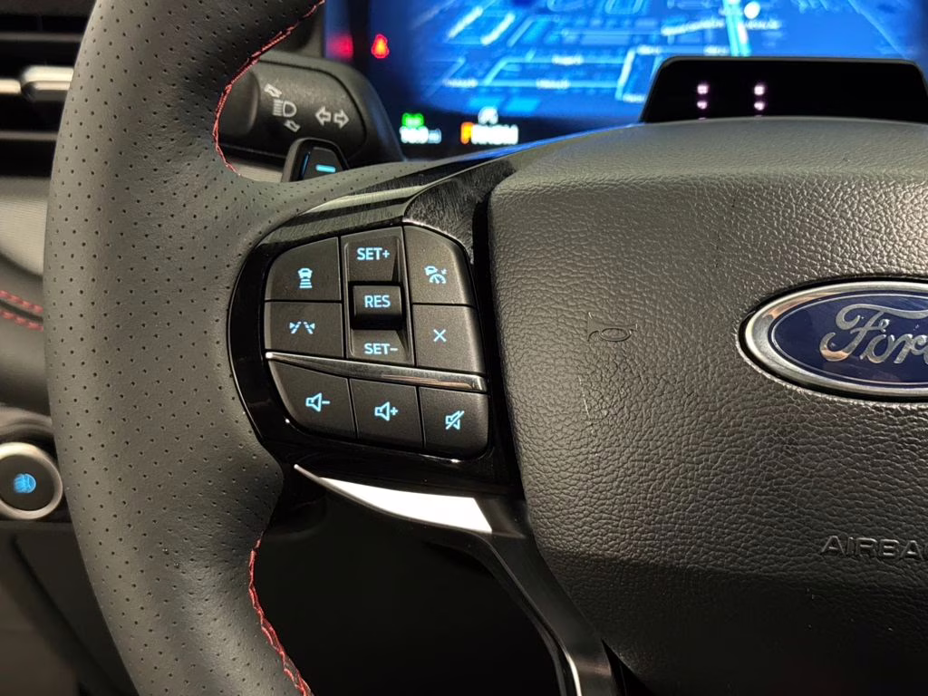 2026 Star White Metallic Tri-Coat Ford Explorer ST 4X4 SUV