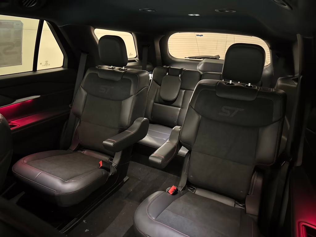 2026 Star White Metallic Tri-Coat Ford Explorer ST 4X4 SUV