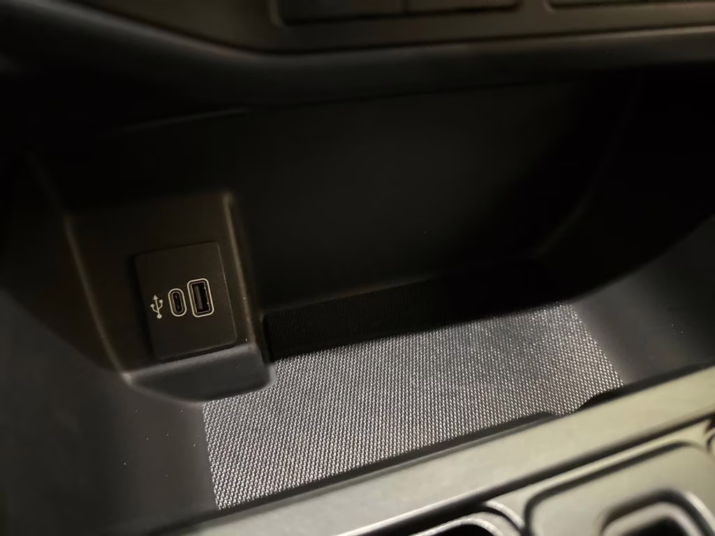 2025 Agate Black Metallic Ford F-150 Lightning Flash AWD Truck